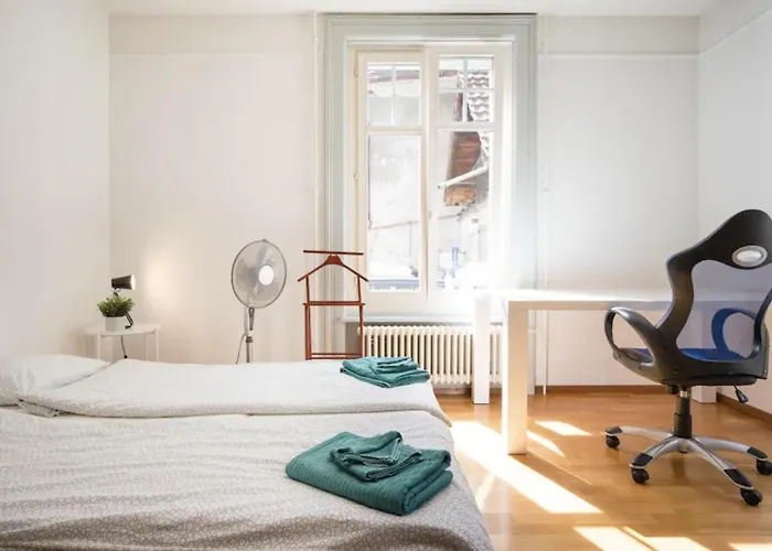 Bern zwei Zimmer im Jugendstilhaus mit Garten