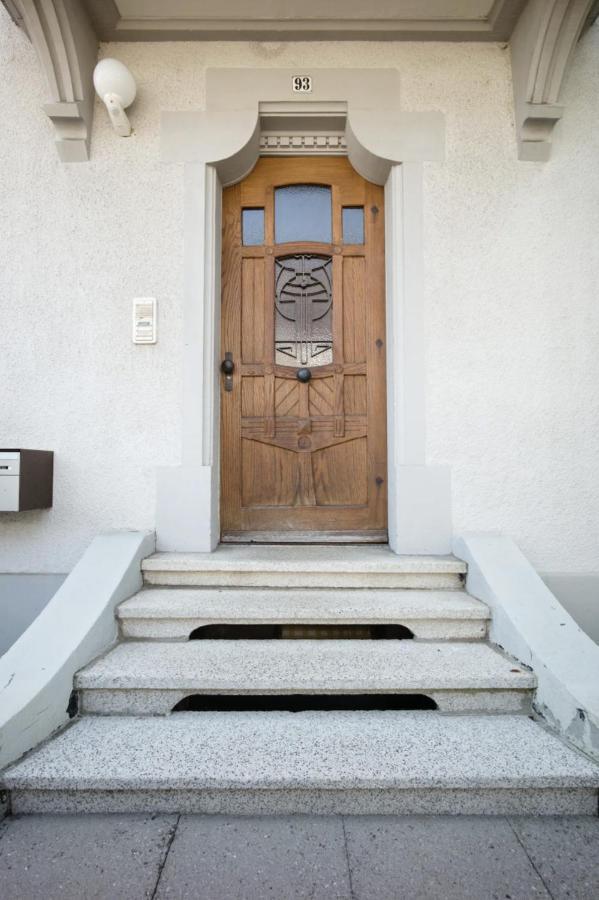Zwei Im Jugendstilhaus Mit Garten Bern