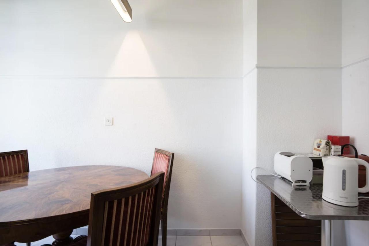 Zwei Im Jugendstilhaus Mit Garten * Bern