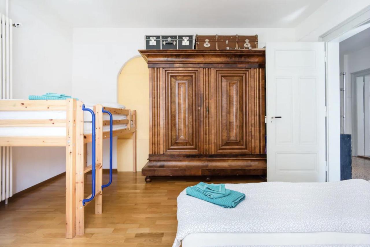 Zwei Im Jugendstilhaus Mit Garten Privatunterkunft Bern